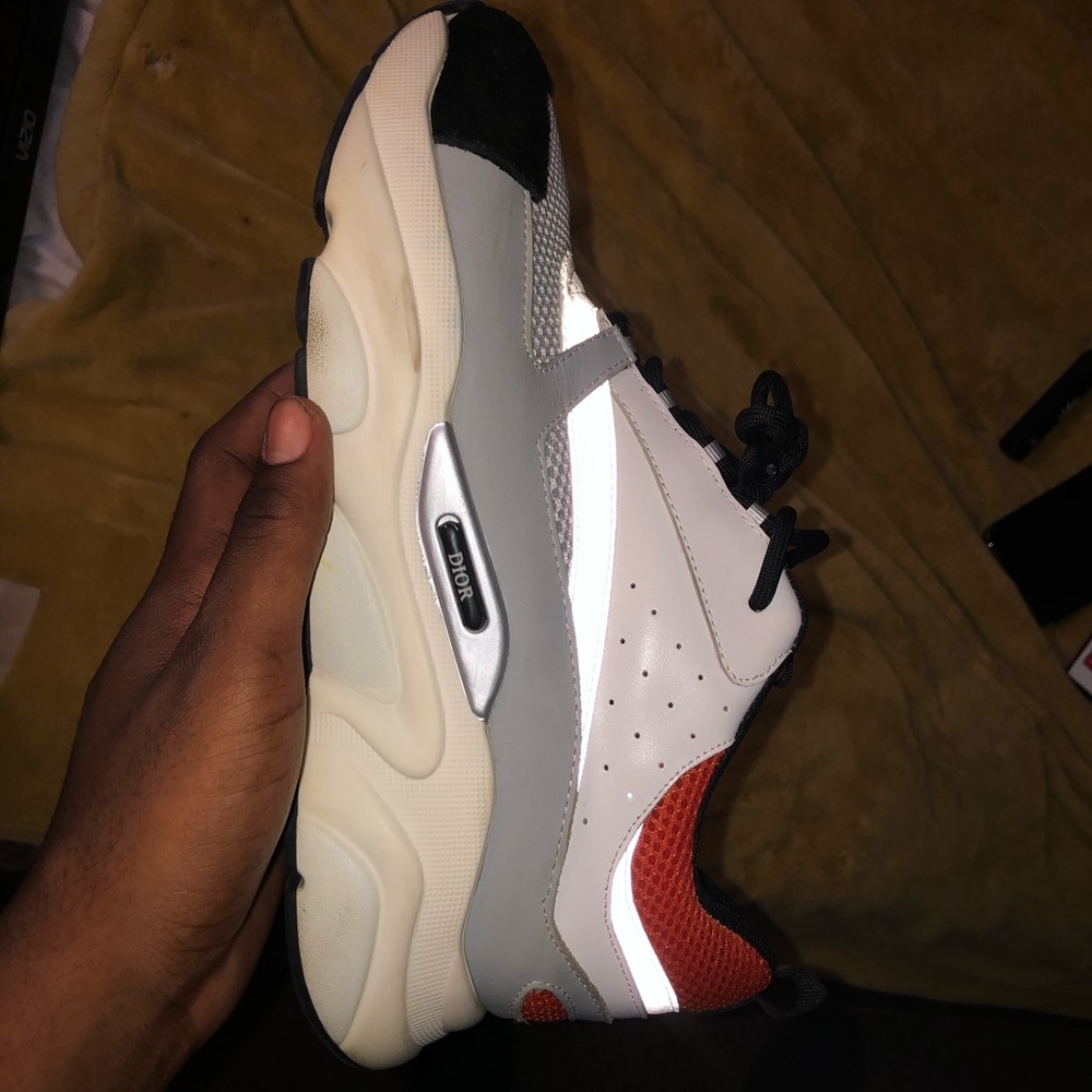 Dior b 22 orange and white size 10